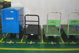 車輛、搬運工具定位線